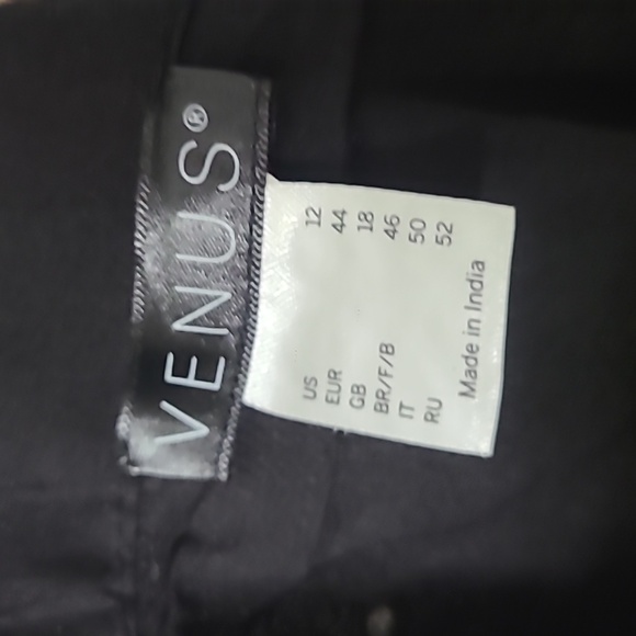 Venus wrap tie romper - Picture 9 of 10